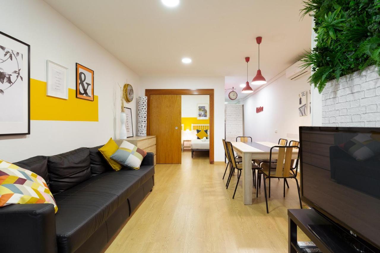 Stay U-Nique Apartments Passatge De Font Barselona Dış mekan fotoğraf