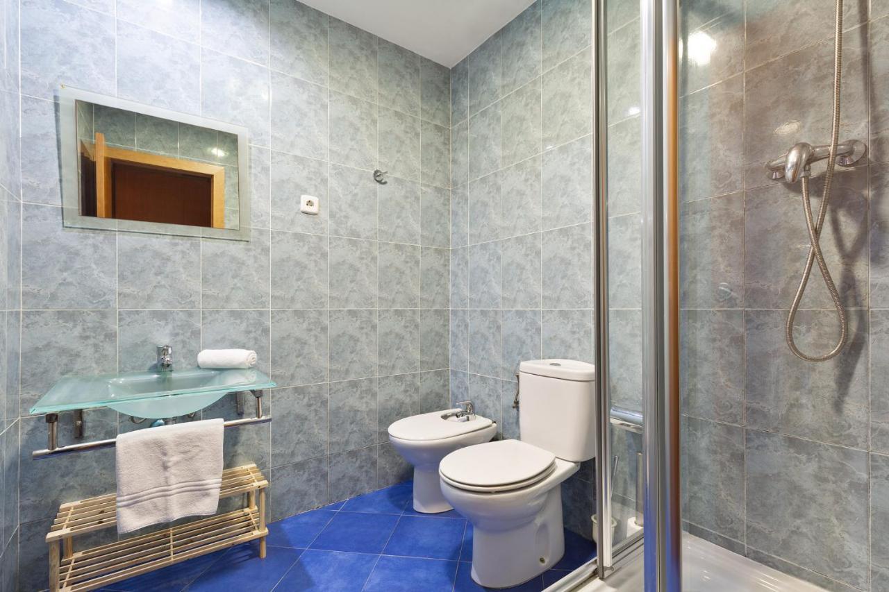 Stay U-Nique Apartments Passatge De Font Barselona Dış mekan fotoğraf